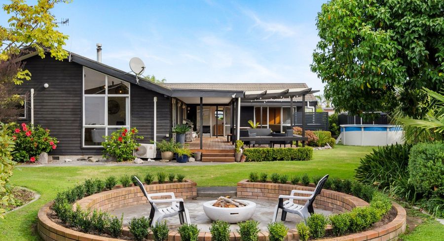  at 11 Holyrood Street, Taradale, Napier