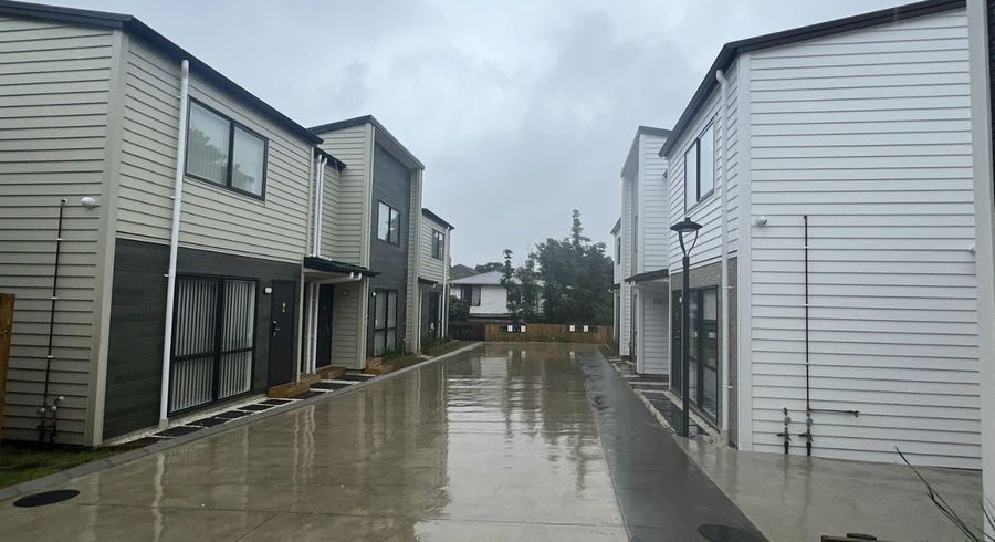  at 15 Matukutureia Lane, Manurewa, Manukau City, Auckland