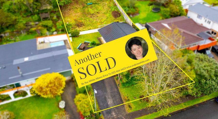  at 40 Stapleford Crescent, Browns Bay, Auckland