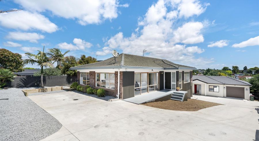  at 71 Prince Regent Drive, Half Moon Bay, Auckland