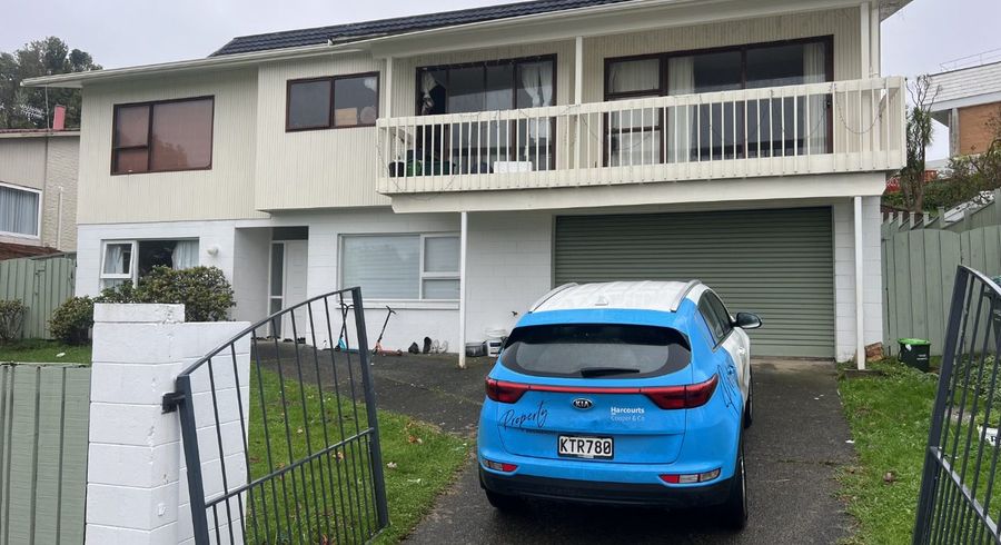  at 69 Chelsea View Drive, Chatswood, North Shore City, Auckland