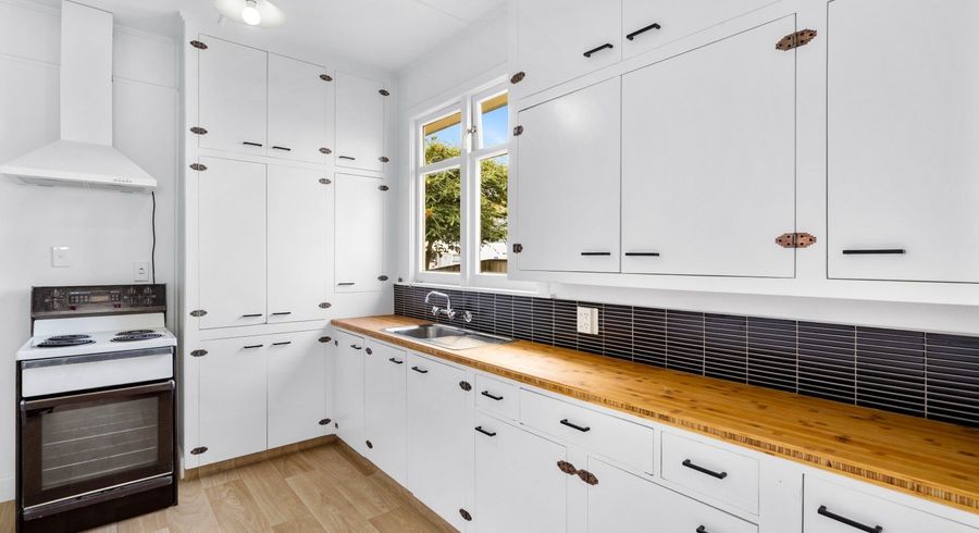  at 142 Carlyle Street, Napier South, Napier, Hawke's Bay