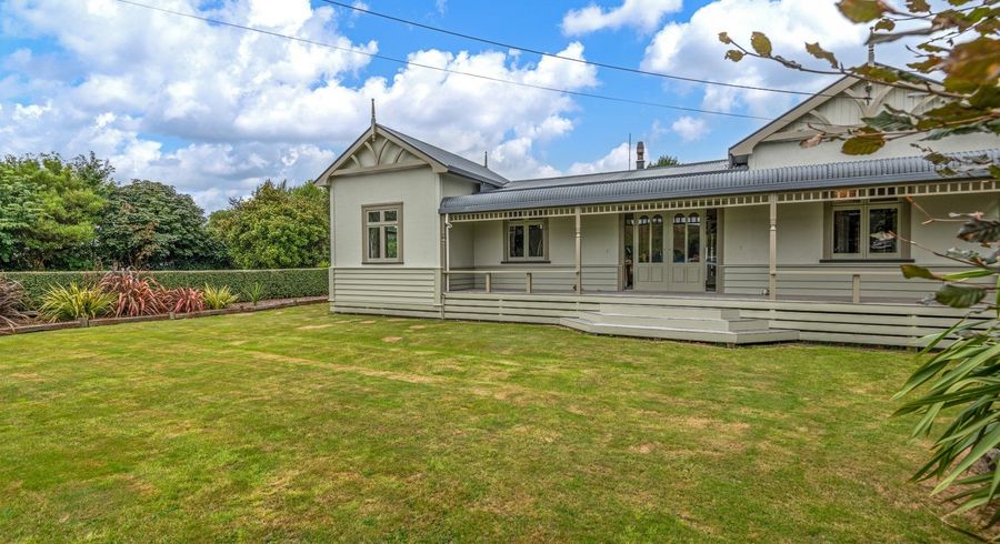  at 81265 State Highway 2, Mangatainoka, Pahiatua