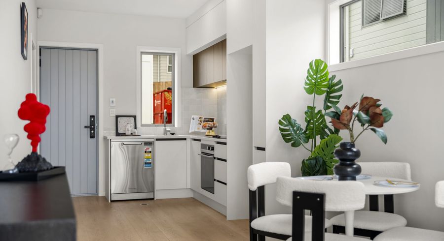  at 6/8 Clensmore Place, Torbay, North Shore City, Auckland