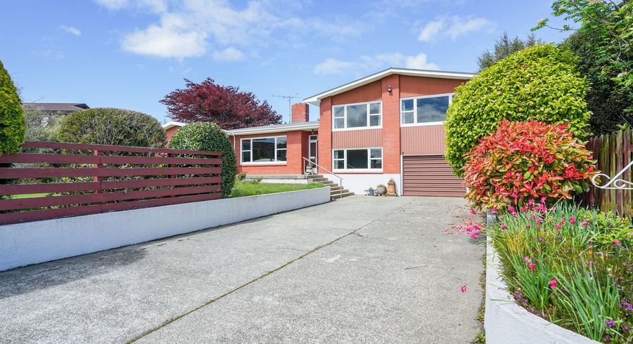  at 9 Cruickshank Crescent, Rosedale, Invercargill