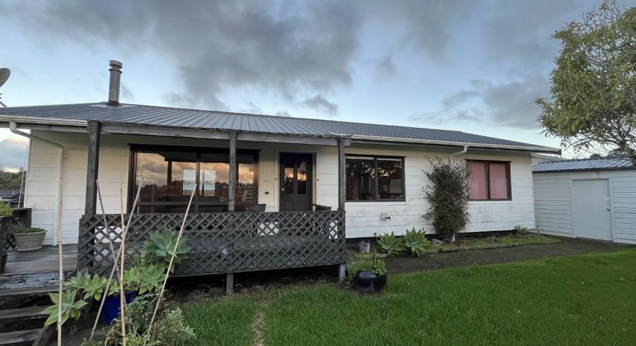  at 36  Meadowvale Rise, Titirangi, Waitakere City, Auckland