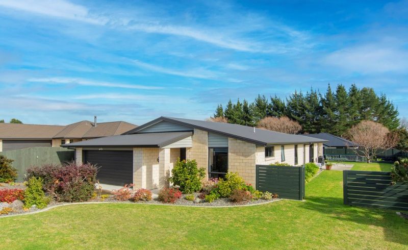  at 204 Hollister Lane, Ohauiti, Tauranga