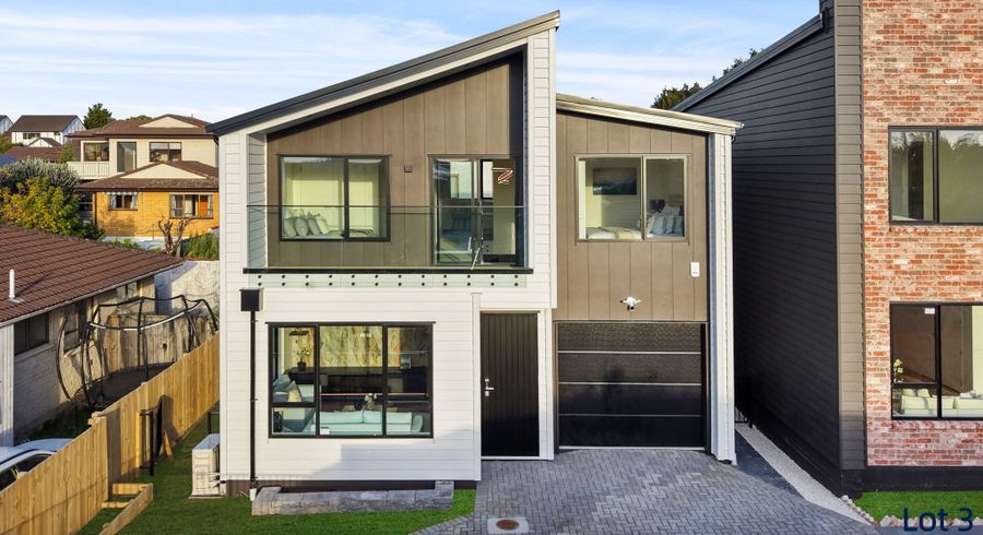  at Lot 2&3/8 Raddock Place, Farm Cove, Manukau City, Auckland