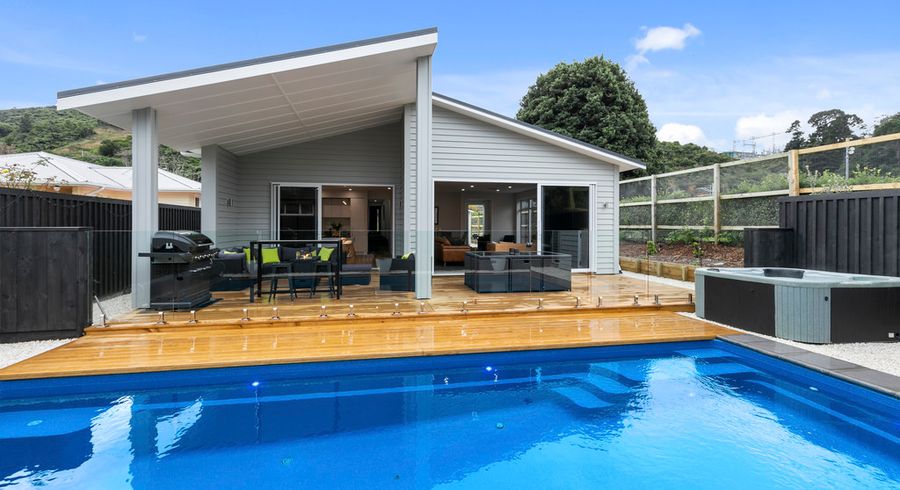  at 30 Golf Road, Manor Park, Lower Hutt