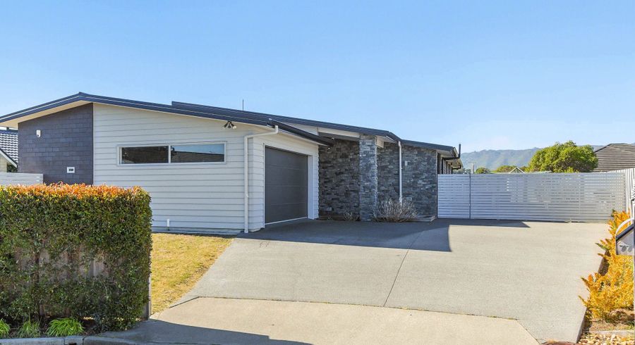  at 77 Kotuku Drive, Paraparaumu Beach, Kapiti Coast, Wellington