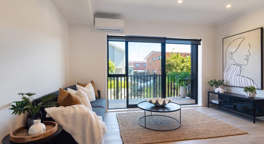  at 3 Tiakina Road - Tiakina Apartments, Northcote, North Shore City, Auckland