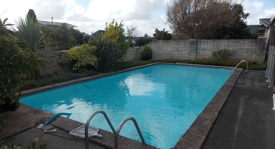  at 4 Paradise Place, Milson, Palmerston North
