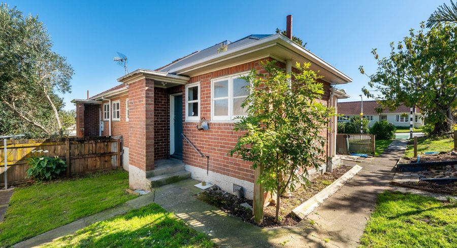  at 2 Meola Road, Westmere, Auckland City, Auckland