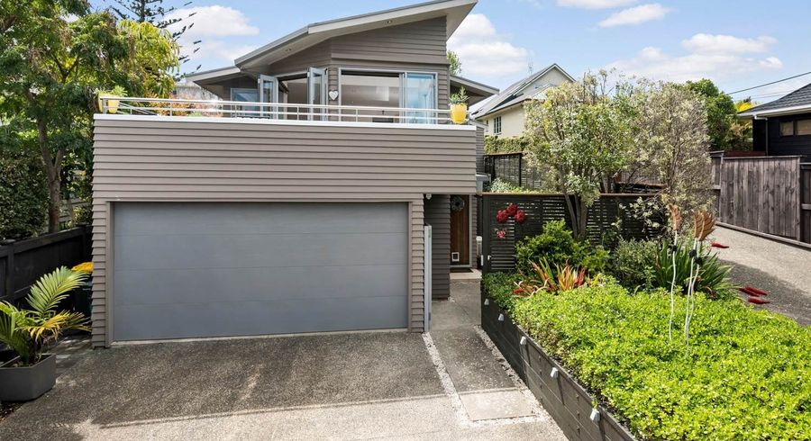  at 1/19 Channel View Road , Campbells Bay, North Shore City, Auckland