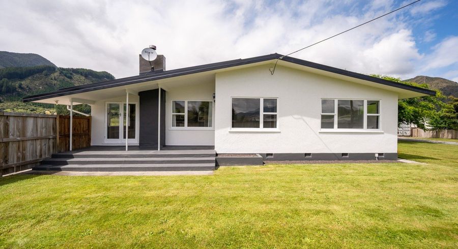  at 110 Waller Street, Murchison, Tasman, Nelson / Tasman