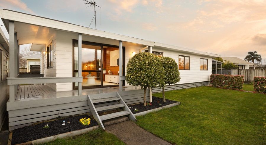  at 1 Beadle Place, St Andrews, Hamilton