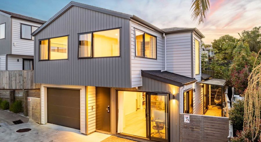  at 152B Luckens Road, West Harbour, Waitakere City, Auckland