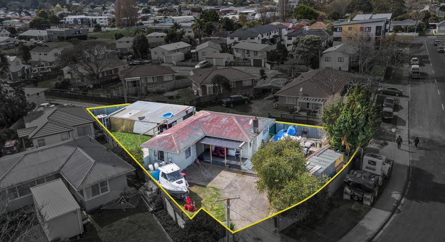  at 134 Gloucester Road, Manurewa, Auckland