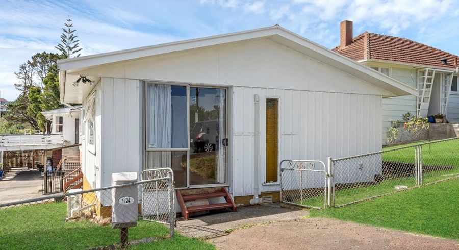  at 1/24 Holbrook Street, Blockhouse Bay, Auckland City, Auckland