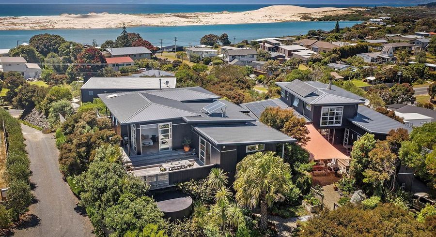  at 40 Moir Point Road, Mangawhai Heads, Mangawhai