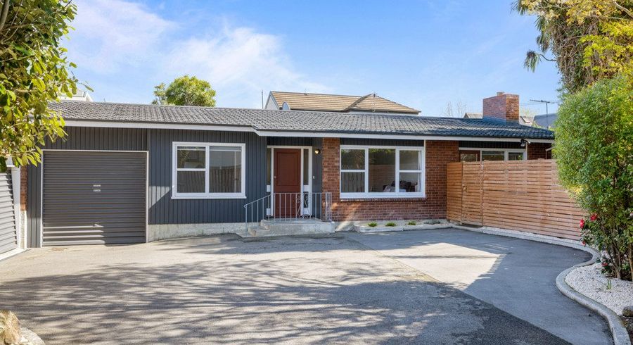  at 2/27 Tuirau Place, Ilam, Christchurch