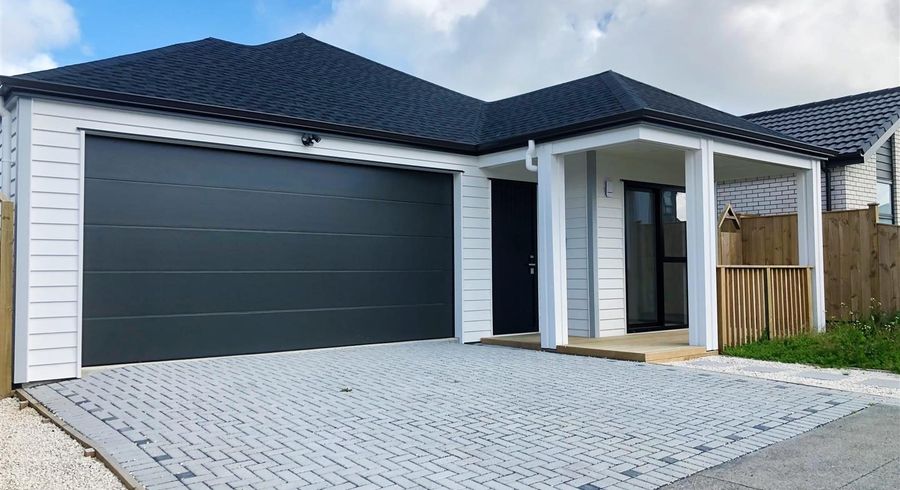  at 8 Enchantment Lane, Drury, Papakura, Auckland
