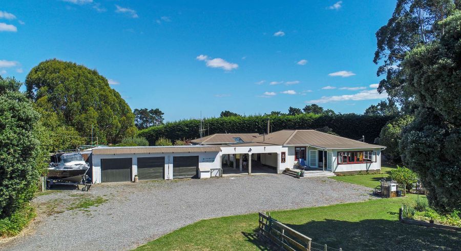  at 2/55 Sungrove Rise, Sunnyvale, Auckland