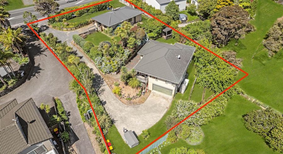  at 86 Albany Highway, Greenhithe, Auckland