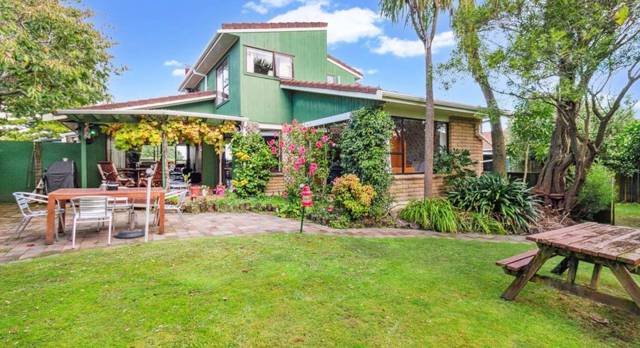  at 31  Carnoustie Drive, Wattle Downs, Manukau City, Auckland