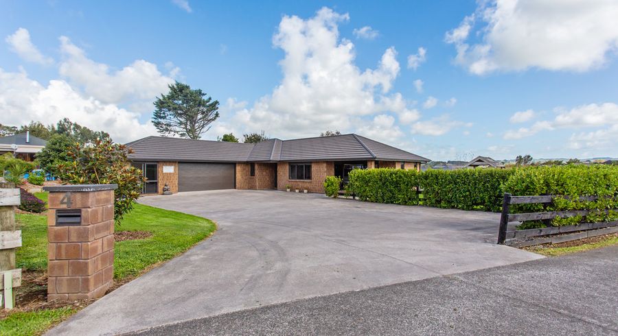  at 4 Armstrong Way, Waiuku, Waiuku
