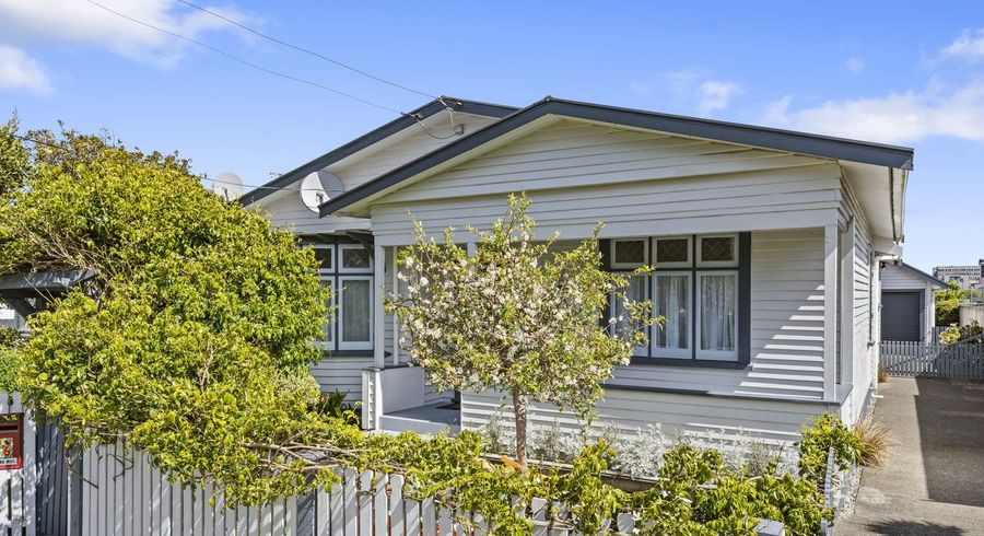  at 16 Bouverie Street, Petone, Lower Hutt