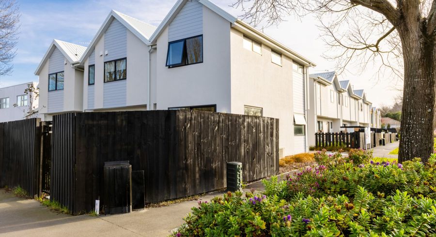  at 1/32 Cross Street, Phillipstown, Christchurch City, Canterbury