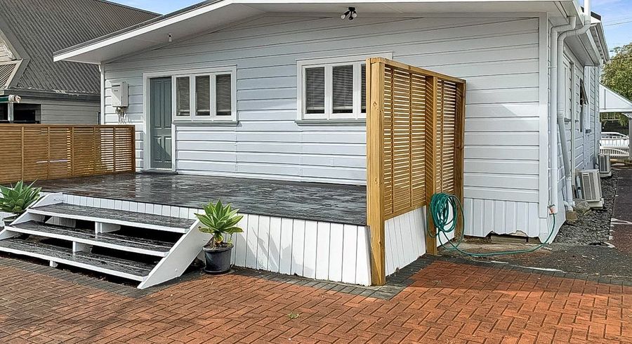  at 7 Lillington Road, Remuera, Auckland