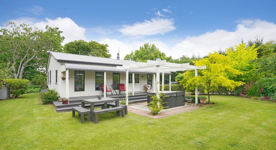  at 60 Mckays Road, Christchurch
