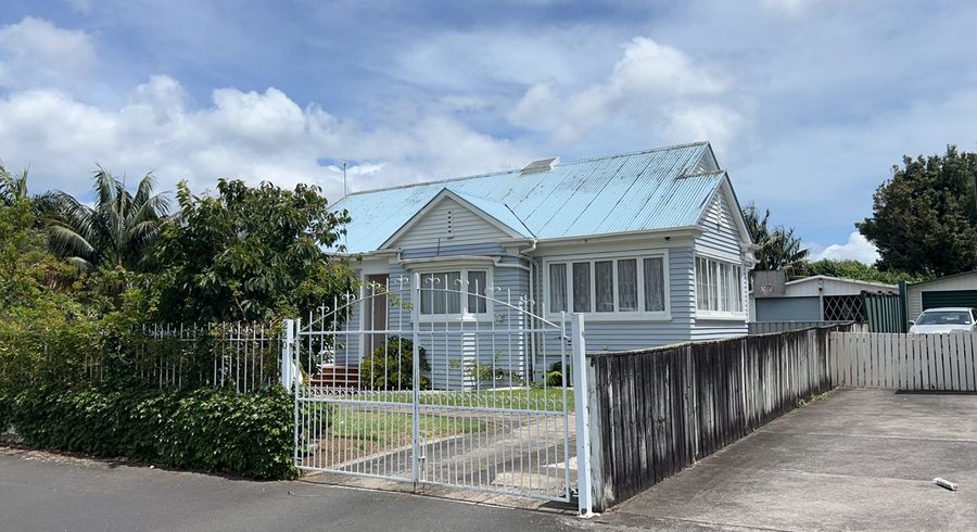  at 220 St George Street, Papatoetoe, Auckland