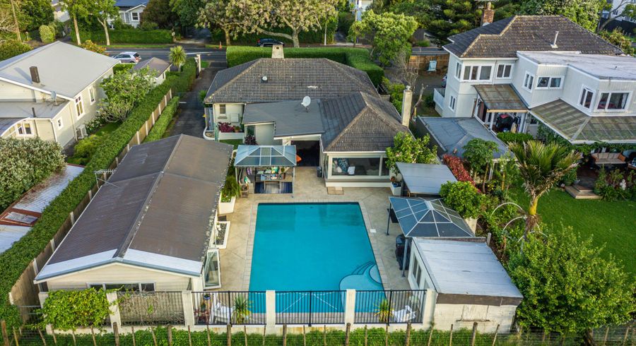  at 122 Campbell Road, One Tree Hill, Auckland City, Auckland