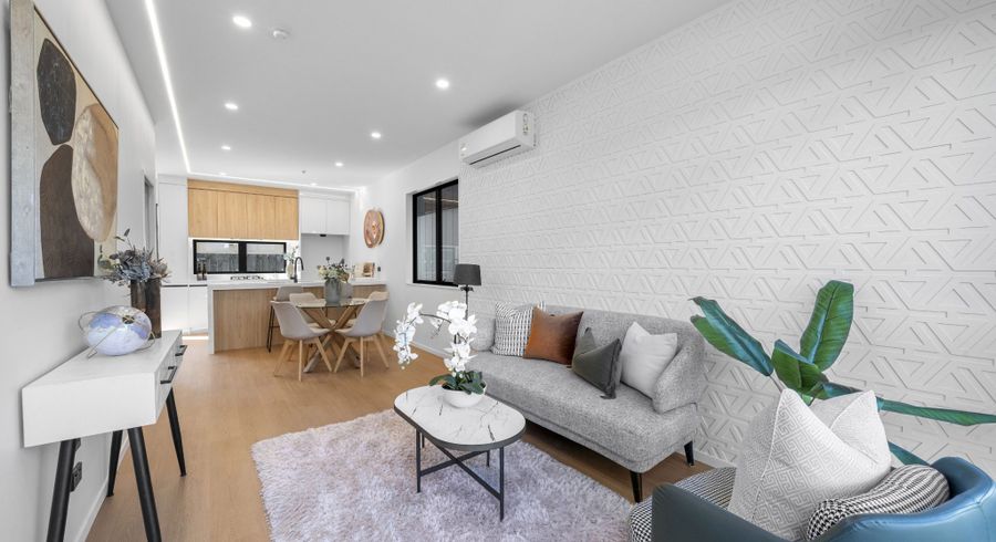  at 5/32 Bradbury Road, Botany Downs, Manukau City, Auckland