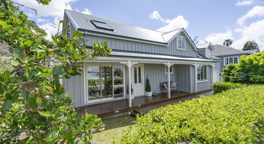  at 2 Harbour View Terrace, Onehunga, Auckland