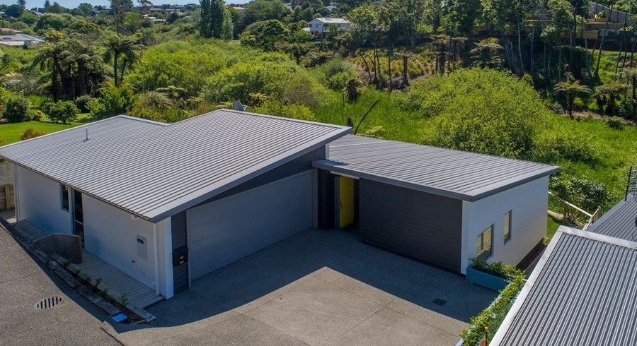  at 5E  Winiata Street, Brookfield, Tauranga, Bay Of Plenty