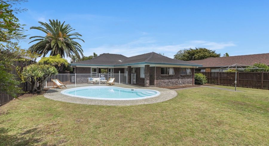  at 11 Rippleside Place, Pahurehure, Papakura
