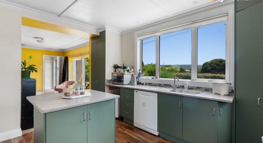  at 16 Severn Street, Green Island, Dunedin