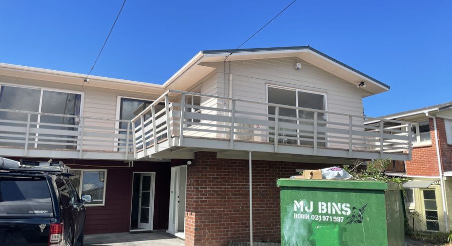  at 6 Noton Road, Mount Roskill, Auckland