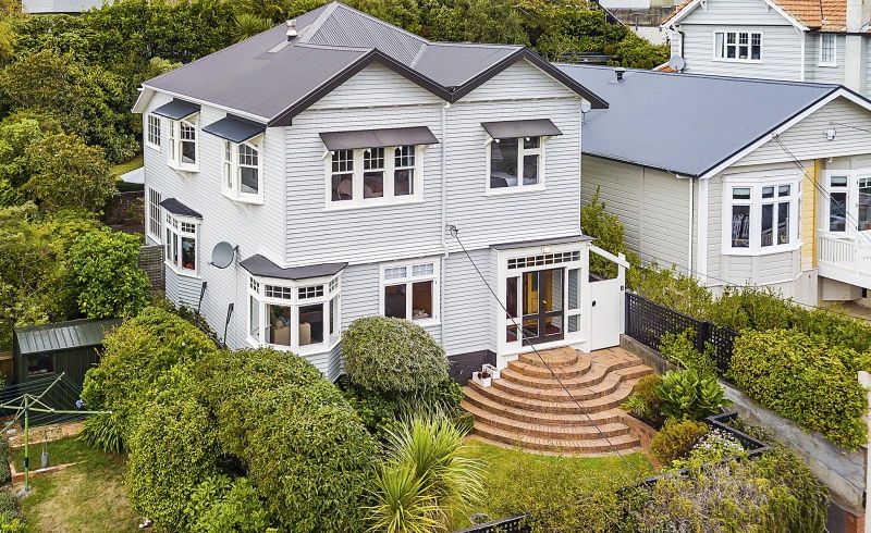  at 25 Glen Road, Kelburn, Wellington