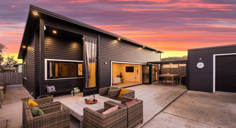  at 6B Hennessey Street East, Foxton Beach, Foxton