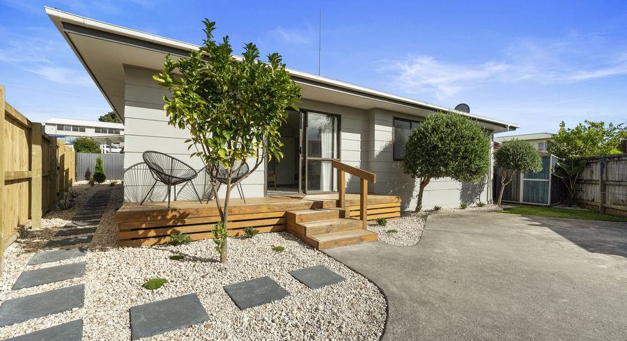  at 22A Queen Road, Bellevue, Tauranga