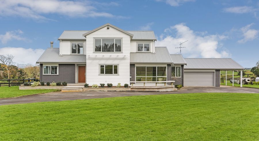  at 42 Bream Revel Way, Karaka, Papakura