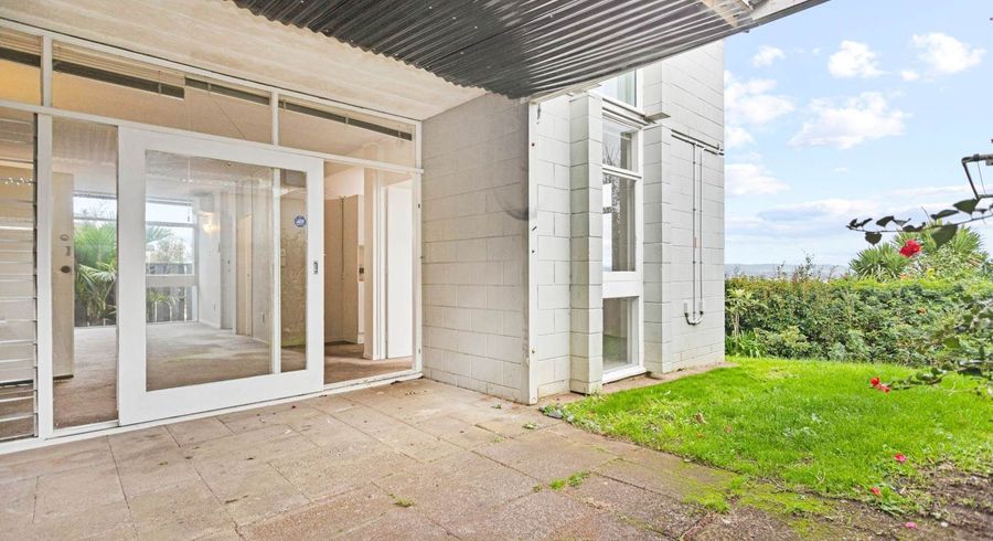  at 2/24A Landscape Road, Mount Eden, Auckland City, Auckland