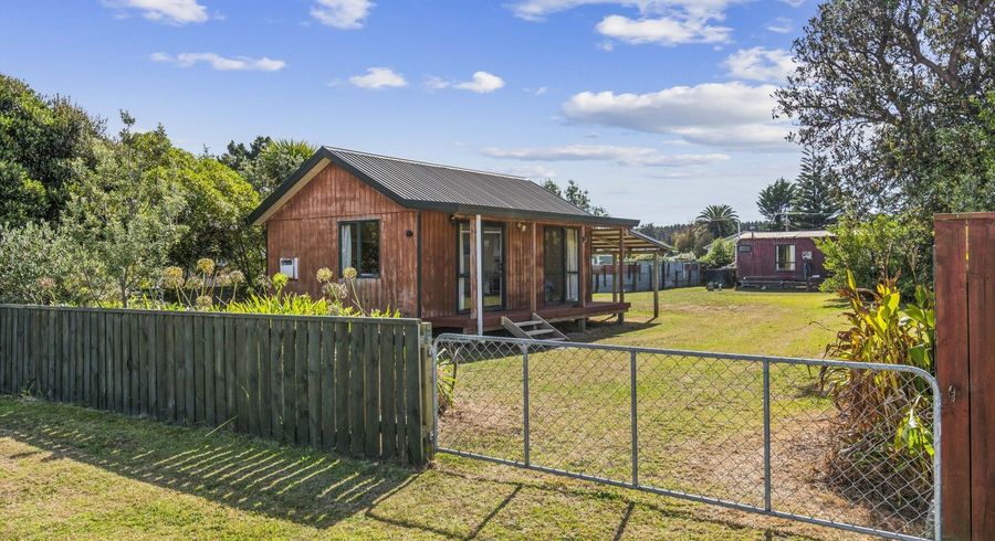  at 29 Tuiti Street, Hokio Beach