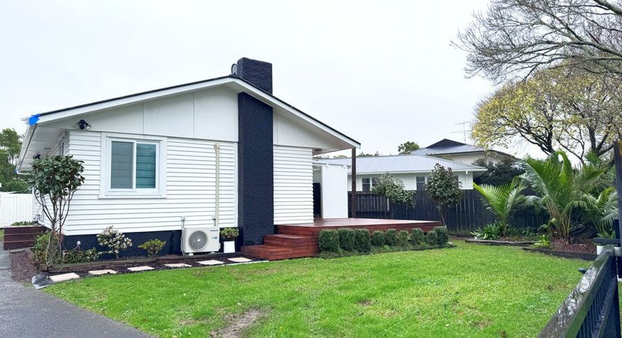  at 4 Lynden Avenue, Hillcrest, North Shore City, Auckland