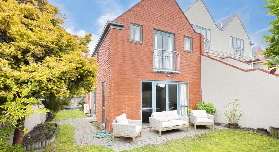  at 1/56 Nayland St, Sumner, Christchurch City, Canterbury